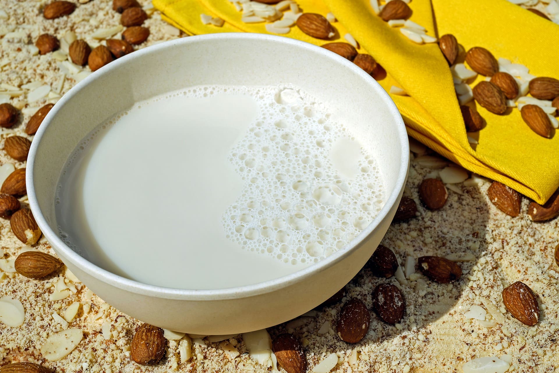 Nussmilch selber herstellen